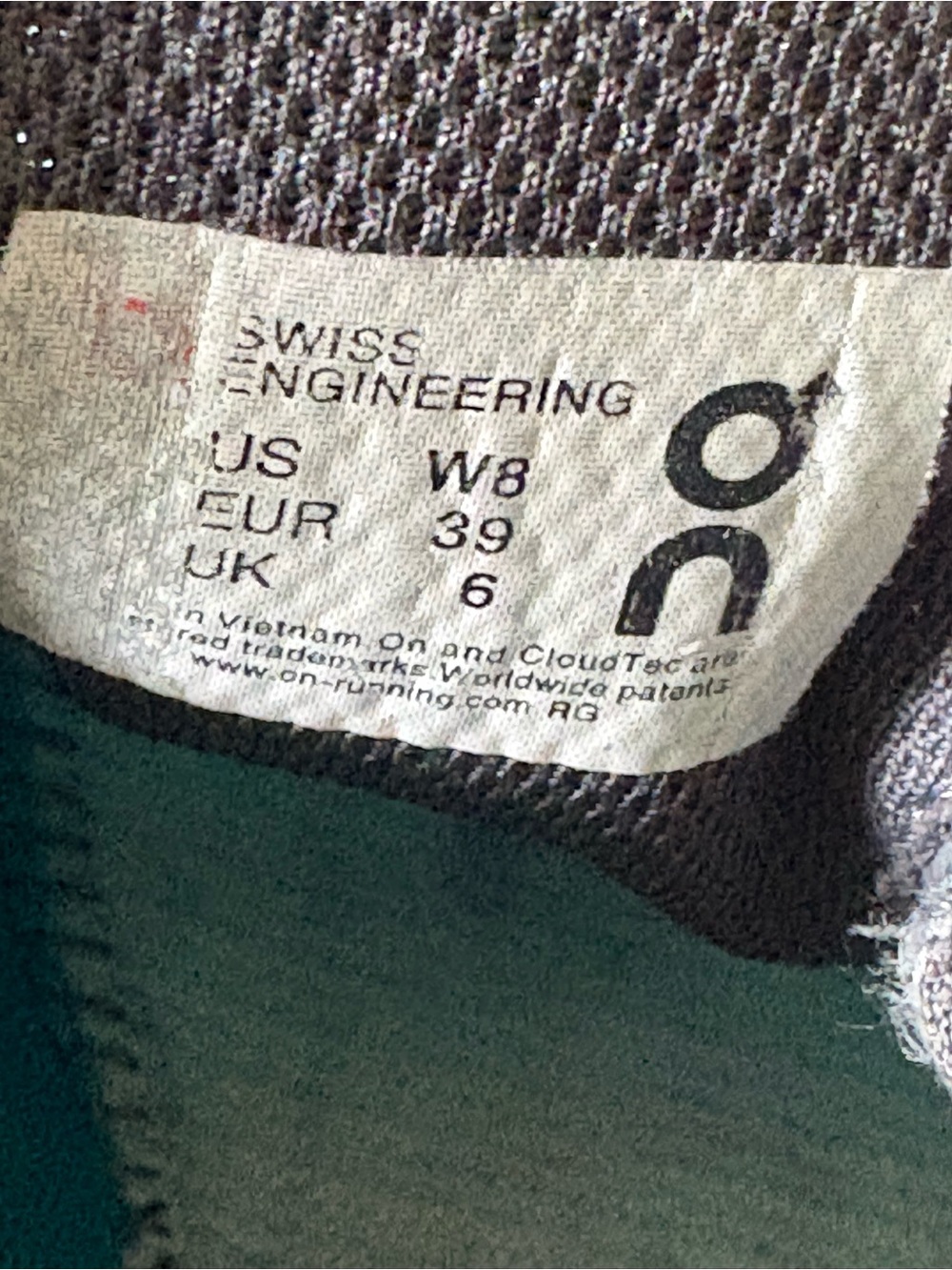On Running Cloud Surfer in Teal and Charcoal - Picture 8 of 10
